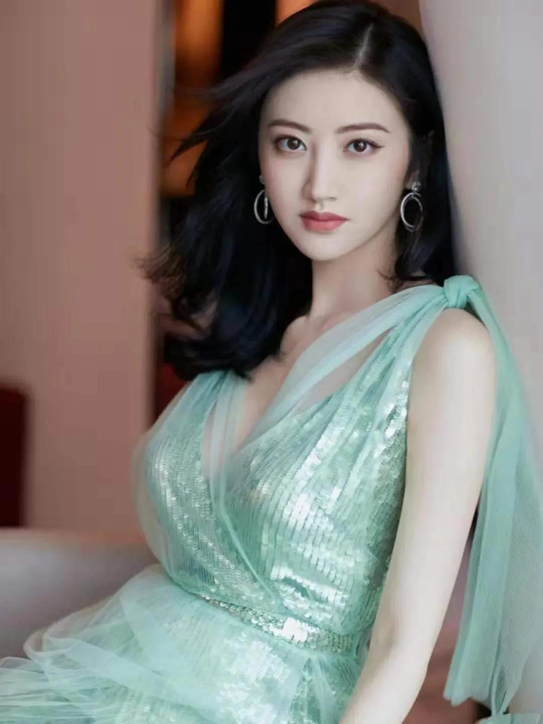 陕西小巷美食探秘,独特风味的美食之旅