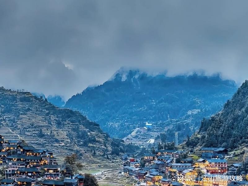 苗族风情演绎贵州山水画卷